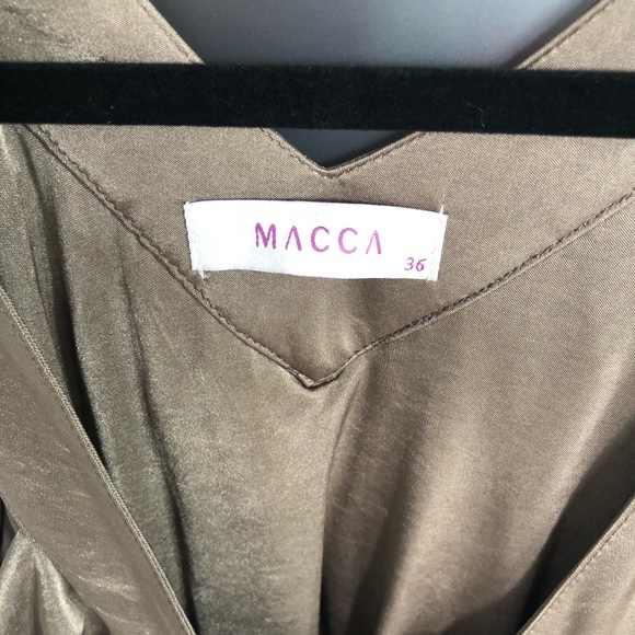 Top - Picture 4 of 5